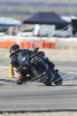 media/Sep-20-2025-Race Pace (Sat) [[d4e1b33f4d]]/Verified/Turn 2 (920am)/